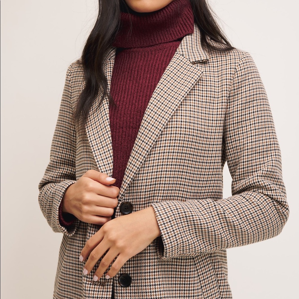 CLASSY DYNAMITE COAT